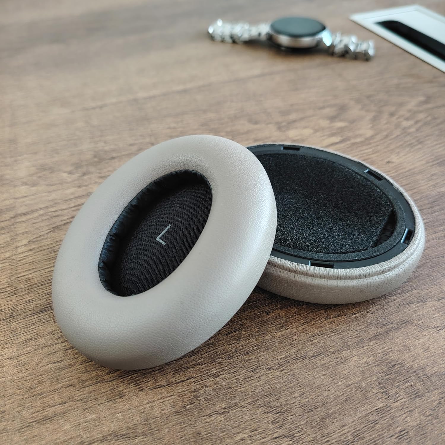 Sennheiser Headphone Momentum 4 - Miękkie, profesjonalne nakładki na słuchawki, poduszki,
