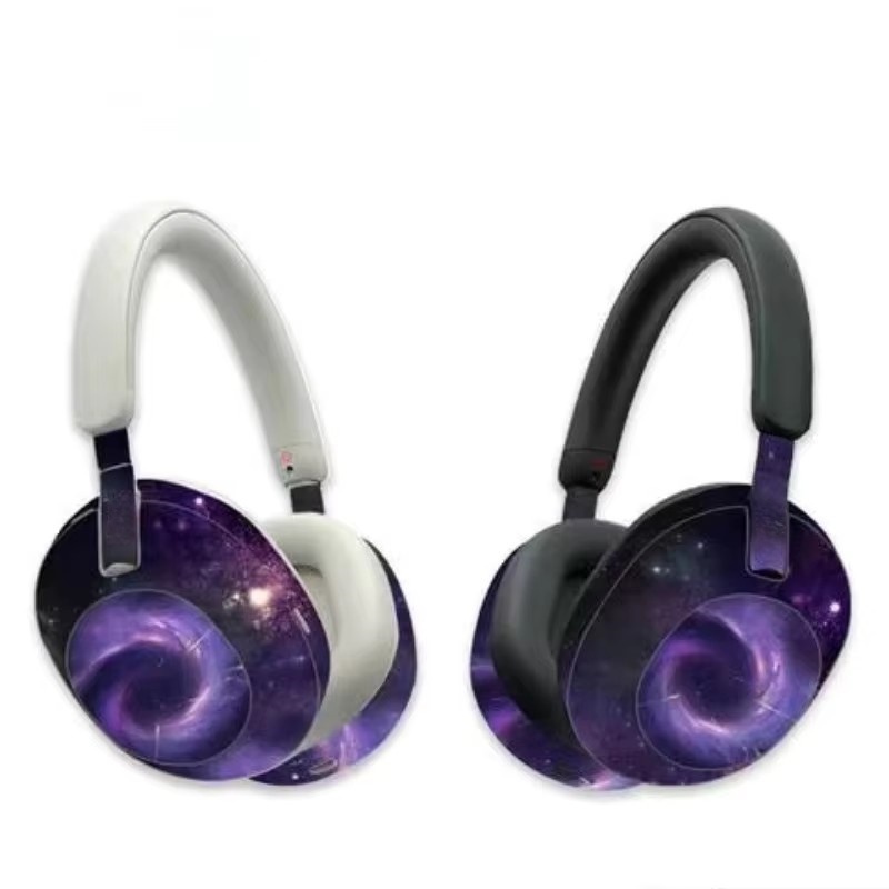 Kolorowa naklejka na słuchawki – Sony Headphone Wh-1000Xm5 recenzja i cena