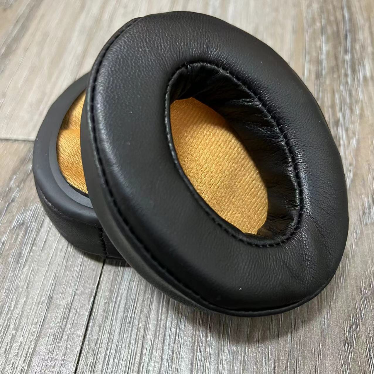 Oryginalne wkładki do uszu skó – Sennheiser Headphone Momentum 4 recenzja i cena